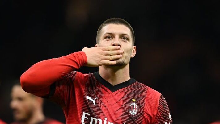 Ora è Jovic il vice-Giroud nel Milan: cosa fare in ottica scambi al fantacalcio - immagine 1