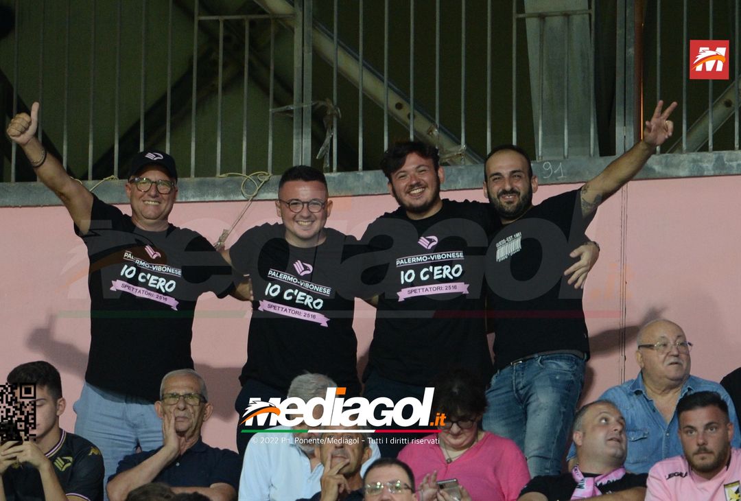 FOTOTIFO, Palermo-Perugia 2-0: i tifosi allo stadio Renzo Barbera (Gallery) - immagine 10