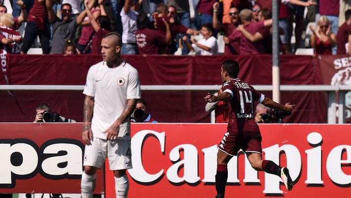 TURIN, ITALY - SEPTEMBER 25:  Iago Falque of Torino celebrates after scoring his second goal (3-1) during the Serie A match between FC Torino and AS Roma at Stadio Olimpico di Torino on September 25, 2016 in Turin, Italy.  (Photo by Tullio M. Puglia/Getty Images)
