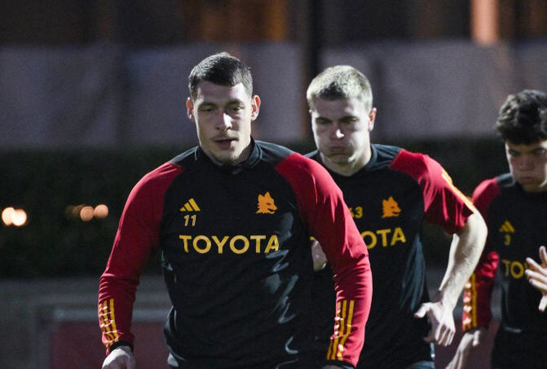 Roma, il primo allenamento in giallorosso di Daniele De Rossi – FOTO GALLERY - immagine 26