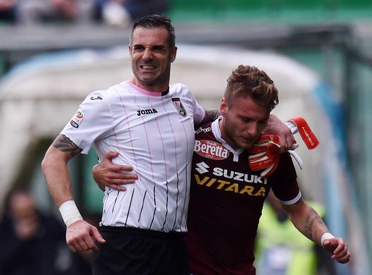 Il gesto di fairplay di Immobile nei confronti dell'avversario Sorrentino 