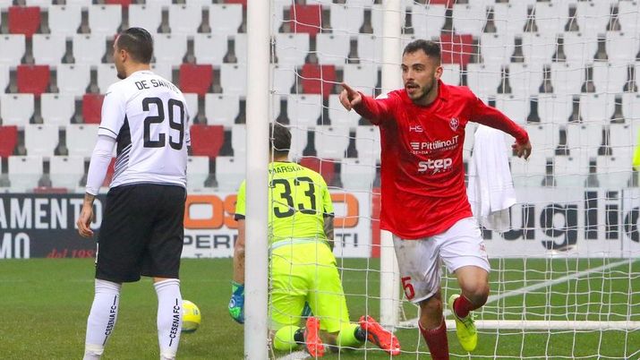 Gomez esulta (foto Il Piccolo) 