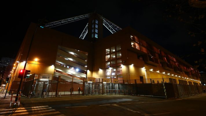 GENOA, ITALY - DECEMBER 06: General view outside the stadium prior to the Serie A match between UC Sampdoria and AC Milan at Stadio Luigi Ferraris on December 06, 2020 in Genoa, Italy. Sporting stadiums around Italy remain under strict restrictions due to the Coronavirus Pandemic as Government social distancing laws prohibit fans inside venues resulting in games being played behind closed doors. (Photo by Marco Luzzani/Getty Images) GENOA, ITALY - DECEMBER 06: General view outside the stadium prior to the Serie A match between UC Sampdoria and AC Milan at Stadio Luigi Ferraris on December 06, 2020 in Genoa, Italy. Sporting stadiums around Italy remain under strict restrictions due to the Coronavirus Pandemic as Government social distancing laws prohibit fans inside venues resulting in games being played behind closed doors. (Photo by Marco Luzzani/Getty Images)