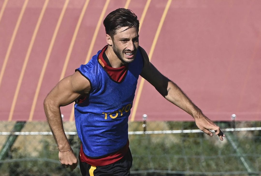 Trigoria, palestra per chi ha giocato ieri. Karsdorp in campo – FOTO GALLERY - immagine 35