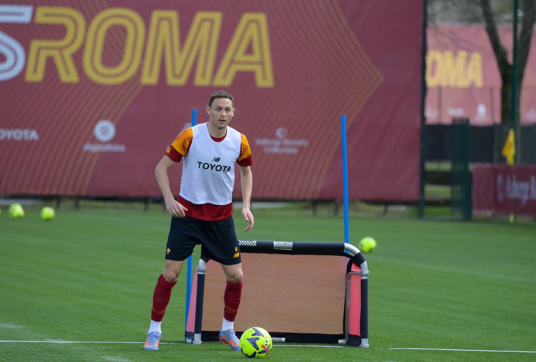 Trigoria, l’allenamento odierno della Roma – FOTO GALLERY - immagine 2