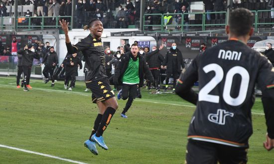 (Photo by Maurizio Lagana/Getty Images) Venezia, Zanetti: “Dobbiamo scacciare i fantasmi dalla testa”- immagine 3