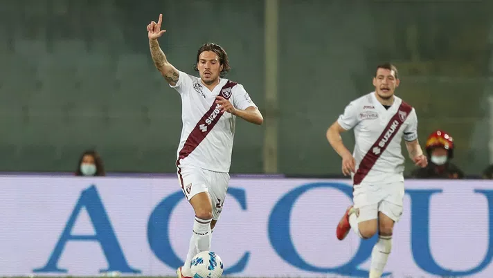 FLORENCE, ITALY - AUGUST 28: Simone Verdi of FC Torino celebrates after scoring a goal during the Serie A match between ACF Fiorentina and Torino FC at Stadio Artemio Franchi on August 28, 2021 in Florence, Italy.  (Photo by Gabriele Maltinti/Getty Images)