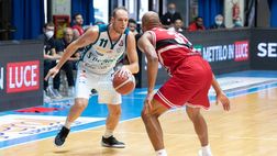 550 biglietti venduti e casse chiuse a Desio: nasce così il derby di basket Cantù-Varese aperto al pubblico