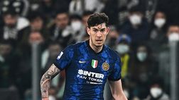 Spezia-Inter, moviola CdS: Bastoni diffidato trattiene Manaj, la decisione…