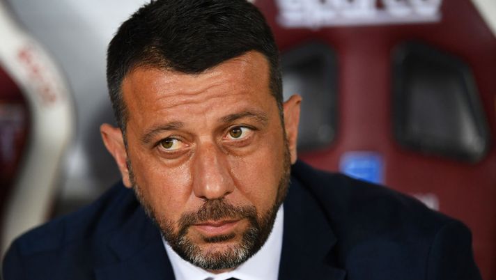 TURIN, ITALY - MAY 03: Roberto D'Aversa, Head Coach of Parma Calcio 1913 looks on prior to the Serie A match between Torino FC and Parma Calcio at Stadio Olimpico di Torino on May 03, 2021 in Turin, Italy. Sporting stadiums around Italy remain under strict restrictions due to the Coronavirus Pandemic as Government social distancing laws prohibit fans inside venues resulting in games being played behind closed doors. (Photo by Valerio Pennicino/Getty Images) TURIN, ITALY - MAY 03: Roberto D'Aversa, Head Coach of Parma Calcio 1913 looks on prior to the Serie A match between Torino FC and Parma Calcio at Stadio Olimpico di Torino on May 03, 2021 in Turin, Italy. Sporting stadiums around Italy remain under strict restrictions due to the Coronavirus Pandemic as Government social distancing laws prohibit fans inside venues resulting in games being played behind closed doors. (Photo by Valerio Pennicino/Getty Images)