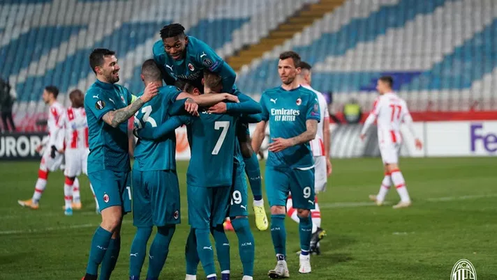L'esultanza dell'AC Milan per il gol di Theo Hernández in Stella Rossa-Milan (Europa League 2020-2021) | News (acmilan.com)