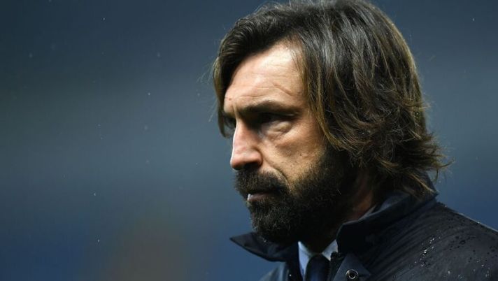 PARMA, ITALY - DECEMBER 19: Andrea Pirlo head coach of Juventus looks on during the Serie A match between Parma Calcio and Juventus at Stadio Ennio Tardini on December 19, 2020 in Parma, Italy. Sporting stadiums around Italy remain under strict restrictions due to the Coronavirus Pandemic as Government social distancing laws prohibit fans inside venues resulting in games being played behind closed doors. (Photo by Alessandro Sabattini/Getty Images) Juve, chi gioca davanti domenica? Gazzetta: “Due titolari scelti e per Kulusevski…” - immagine 1