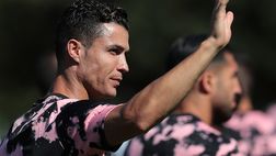 Ronaldo in giro per Parigi senza sicurezza: ma è solo un sosia – VIDEO