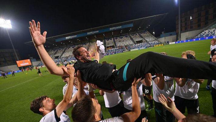 Chivu: “Stankovic un fratello. Mourinho? Vi svelo un aneddoto. Da allenatore…” - immagine 1