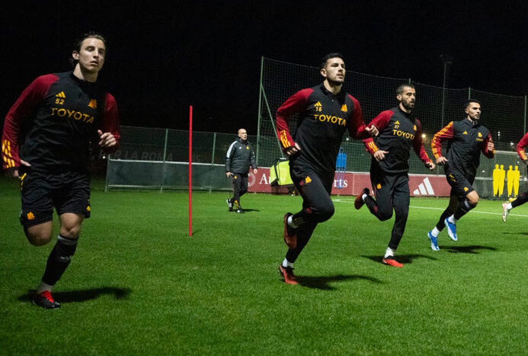 Roma, il primo allenamento in giallorosso di Daniele De Rossi – FOTO GALLERY - immagine 34