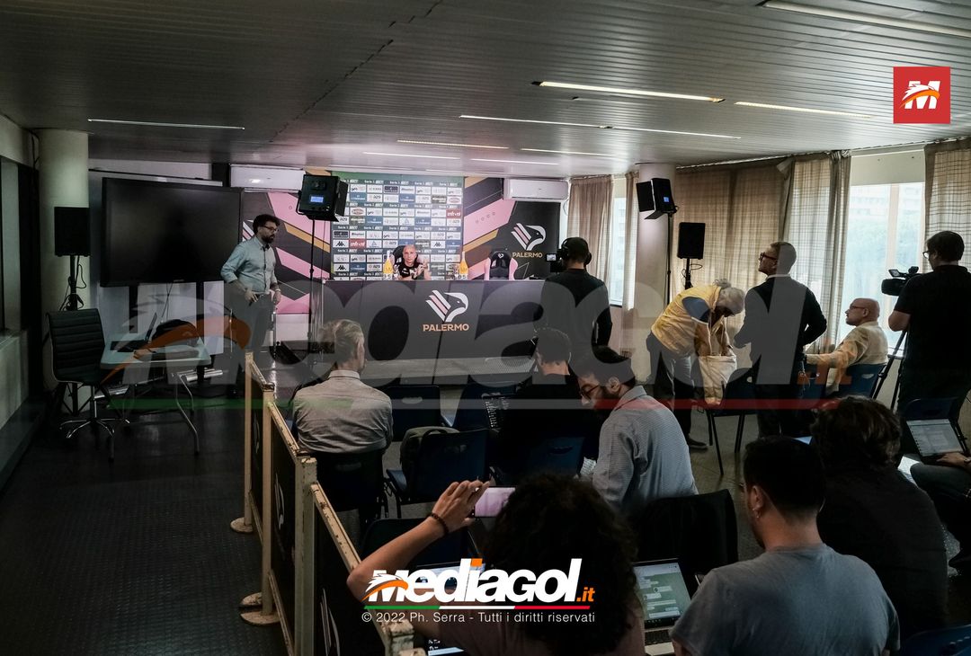 FOTO PALERMO, verso il Pisa: la conferenza di mister Corini (Gallery) - immagine 3