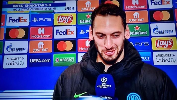 Calhanoglu: “C’è un nuovo Hakan, sto bene. Un onore essere all’Inter. Vogliamo lo scudetto” - immagine 1