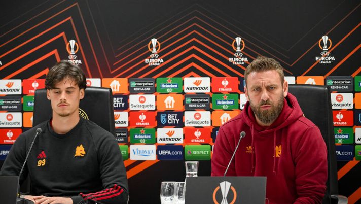 Ndicka telefona a De Rossi in conferenza. Il tecnico svela: “Torna venerdì” - immagine 1