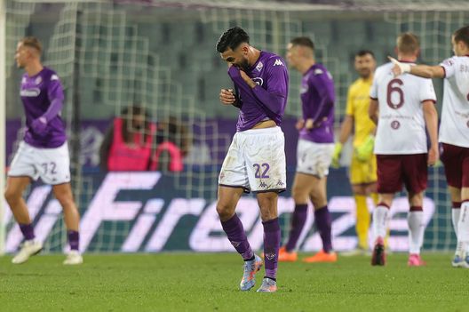 FLORENCE, ITALY - JANUARY 21: Nicolas Ivan Gonzalez of ACF Fiorentina reacts during the Serie A match between ACF Fiorentina and Torino FC at Stadio Artemio Franchi on January 21, 2023 in Florence, Italy. (Photo by Gabriele Maltinti/Getty Images) Giorgetti: “Serve un esame di coscienza. Guai a perdere il feeling con i tifosi”- immagine 2