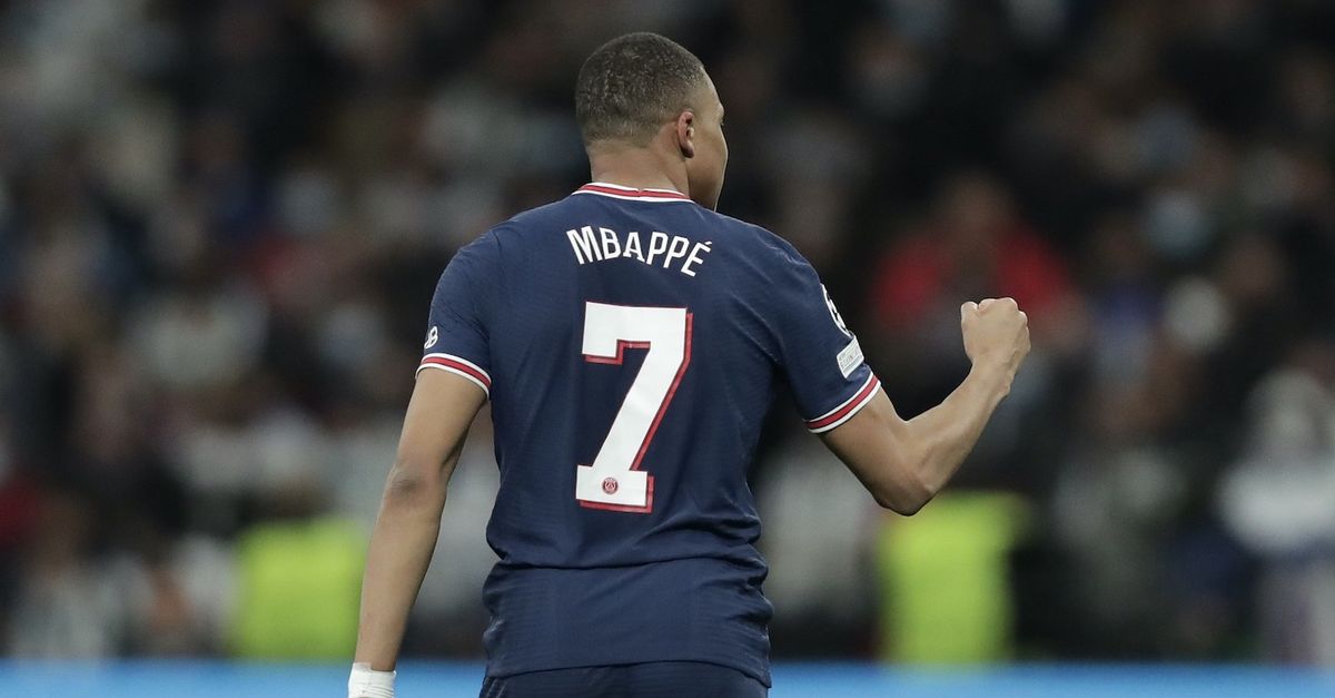 Calciomercato – Sorpresa Mbappé: niente Real Madrid, rinnova con il PSG Calciomercato – Sorpresa Mbappé: niente Real Madrid, rinnova con il PSG
