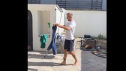 VIDEO / Non solo calcio, Criscito e le faccende domestiche