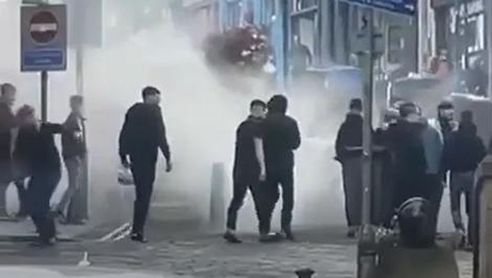 Scozia, rissa e bar devastato prima del Kincardine derby tra Dunfermline e Falkirk Scozia, rissa e bar devastato prima del Kincardine derby tra Dunfermline e Falkirk - immagine 1