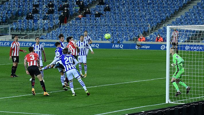 La Liga denuncia i cori contro Remiro nel derby basco - immagine 1