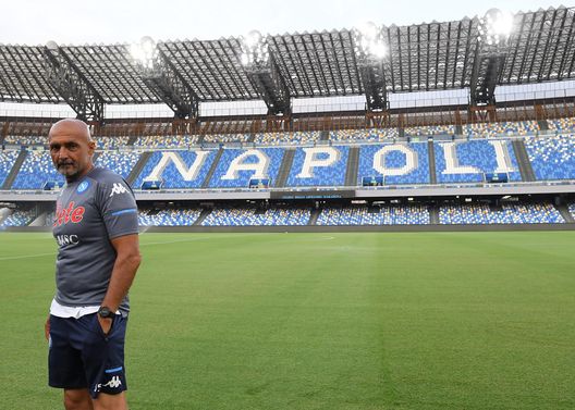 NAPLES, ITALY - AUGUST 18: Luciano Spalletti of Napoli during an SSC Napoli training session on August 18, 2021 in Naples, Italy. (Photo by SSC NAPOLI/SSC NAPOLI via Getty Images) NAPLES, ITALY - AUGUST 18: Luciano Spalletti of Napoli during an SSC Napoli training session on August 18, 2021 in Naples, Italy. (Photo by SSC NAPOLI/SSC NAPOLI via Getty Images)