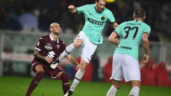 TURIN, ITALY - NOVEMBER 23: Diego Roberto Godín Leal of FC Internazionale in action  during the Serie A match between Torino FC and FC Internazionale at Stadio Olimpico di Torino on November 23, 2019 in Turin, Italy.  (Photo by Claudio Villa - Inter/Inter via Getty Images ) 