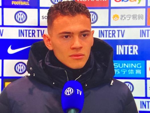 Asllani a Inter TV: “Gruppo fondamentale, siamo tutti partecipi. Ruolo? Posso fare…” - immagine 1