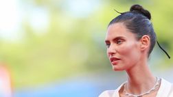 Bianca Balti ama il Milan: “Nel cuore e nel Dna. Mio fratello chiese la maglia dell’Inter e…”