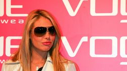 Ilary Blasi a St Moritz con Bastian: “L’ha presentato ufficialmente anche alla Hunziker”