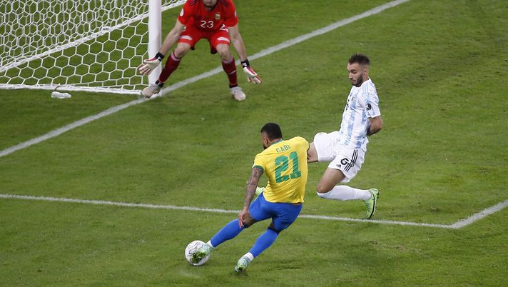 Pezzella e Gabi Pezzella e Gabi