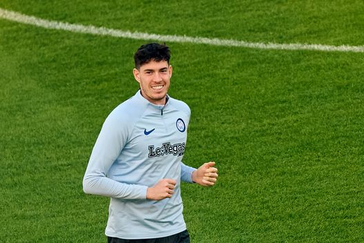 FCIN1908 – Inter-Napoli, Inzaghi non rischia Bastoni: c’è De Vrij. E a destra…- immagine 3