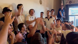 VIDEO Palermo in Serie B, parte il coro “Chi non salta catanese è”