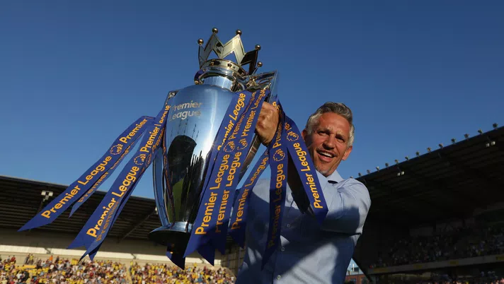 OXFORD, ENGLAND - JULY 19: Gary Lineker poses for a picture with the Premier League Trophy prior to the pre-season friendly between Oxford City and Leicester City at Kassam Stadium on July 19, 2016 in Oxford, England. (Photo by Steve Bardens/Getty Images)