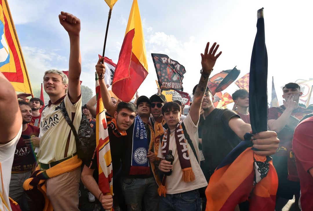 Roma-Feyenoord, all’Olimpico oltre 50mila tifosi – FOTO GALLERY - immagine 7