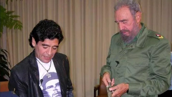 Maradona, Fidel Castro regalò a Diego una casa a Cuba: contiene cimeli conservati come un museo