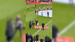 VIDEO / Eriksson, standing ovation ad Anfield
