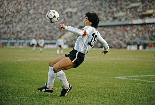 (Photo by David Cannon/Allsport/Getty Images/Hulton Archive) (Photo by David Cannon/Allsport/Getty Images/Hulton Archive)