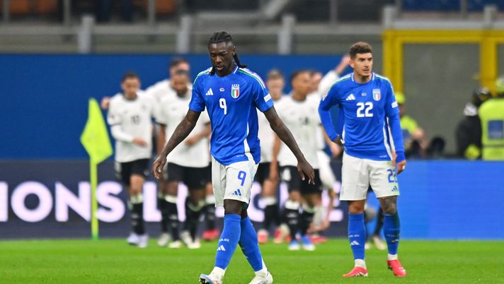 MILAN, ITALY - MARCH 20: Moise Kean of Italy looks dejected after Leon Goretzka of Germany (not pictured) scored his team's second goal during the UEFA Nations League quarterfinal leg one match between Italy and Germany at Stadio San Siro on March 20, 2025 in Milan, Italy. (Photo by Alessandro Sabattini/Getty Images) Moise Kean, Italia