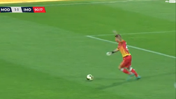 VIDEO Serie C-Girone B, clamoroso Modena: gol da 80 metri del portiere Gagno