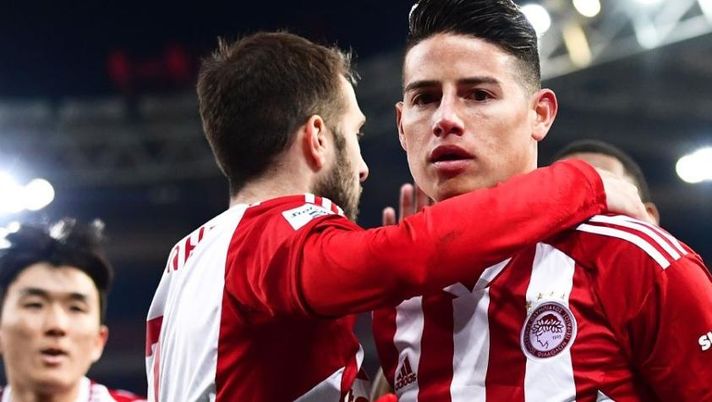 Ultras Olympiakos contro tutti: “James in giro negli strip club, Marcelo…” Ultras Olympiakos contro tutti: “James in giro negli strip club, Marcelo…” - immagine 1