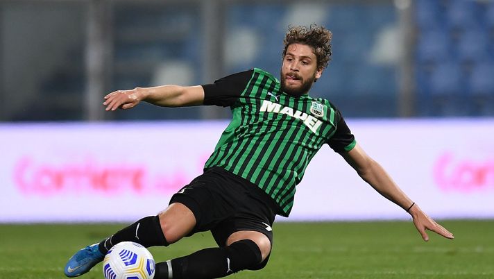 Manuel Locatelli (centrocampista Sassuolo) può passare alla Juventus in questo calciomercato estivo | News (Getty Images) Manuel Locatelli (centrocampista Sassuolo) può passare alla Juventus in questo calciomercato estivo | News (Getty Images)