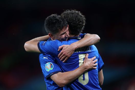 Locatelli e Pessina con la maglia Azzurra Locatelli e Pessina con la maglia Azzurra