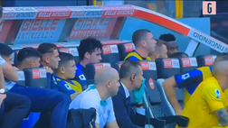 VIDEO Udinese-Inter, furia Bastoni: Inzaghi lo cambia, lui prende a calci la panchina