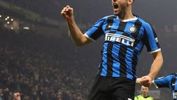 Inter, de Vrij sente aria di derby: già 2 i gol segnati al Milan. E nei 4 precedenti…