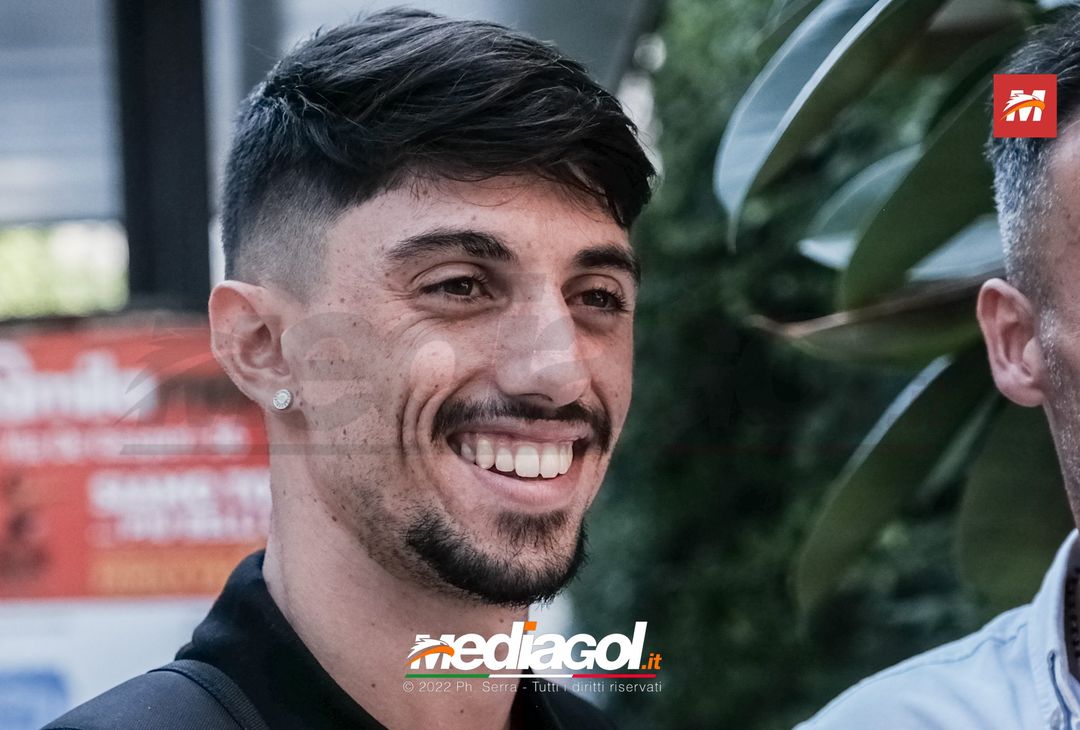 FOTO RITIRO PALERMO, Elia e le prime immagini da calciatore rosanero (Gallery) - immagine 8