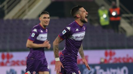 GERMOGLI PH: 17 GENNAIO 2022 FIRENZE STADIO ARTEMIO FRANCHI CAMPIONATO SERIE A TIM 2021/2022 FIORENTINA VS GENOA NELLA FOTO ESULTANZA GOL BIRAGHI GERMOGLI PH: 17 GENNAIO 2022 FIRENZE STADIO ARTEMIO FRANCHI CAMPIONATO SERIE A TIM 2021/2022 FIORENTINA VS GENOA NELLA FOTO ESULTANZA GOL BIRAGHI