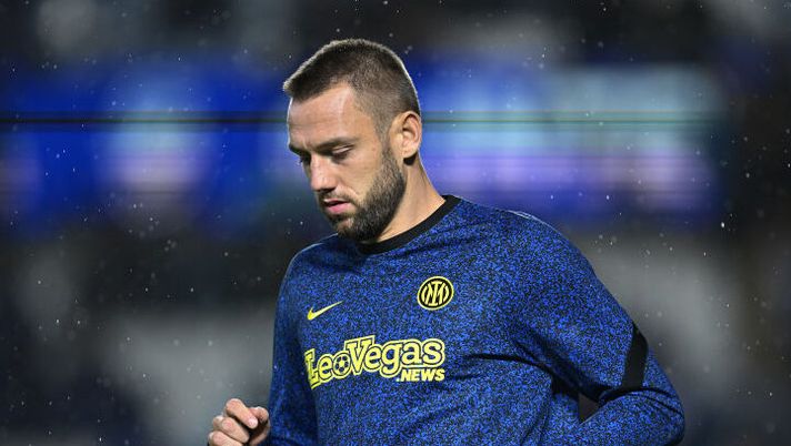 Inter, presto esami per De Vrij: i tempi, le prime sensazioni e chi può giocare al suo posto - immagine 1